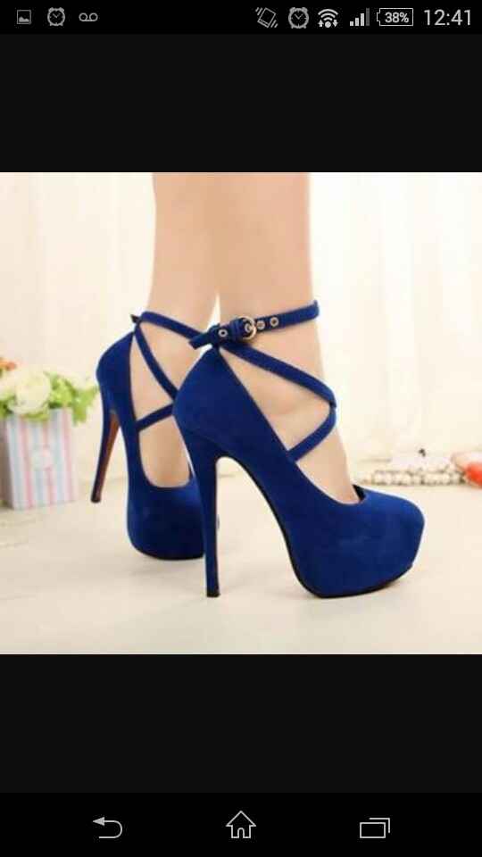 Zapatos ¿ azul o dorado? - 3