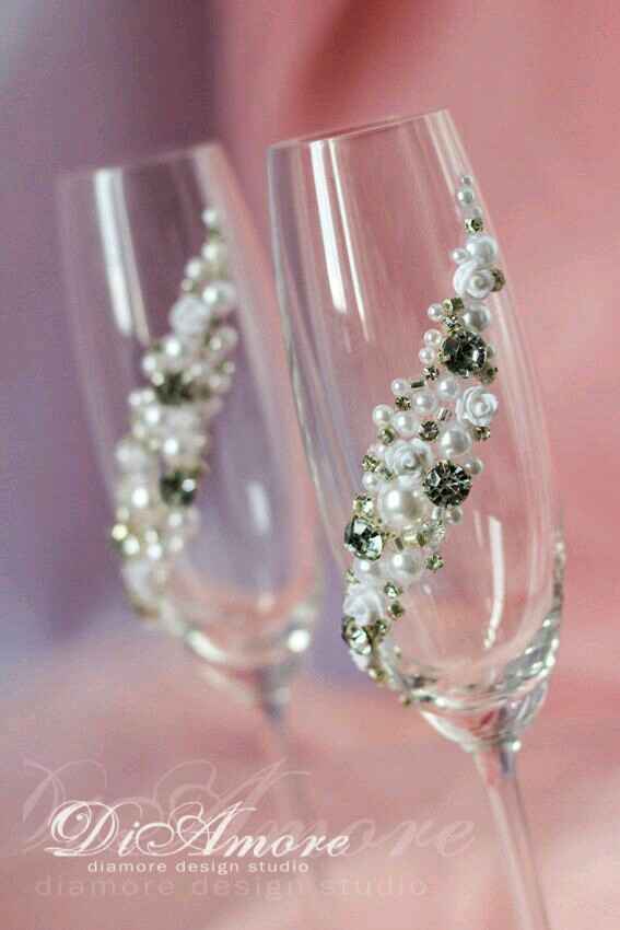 "combinaciones de colores en blanco y plateado - 19
