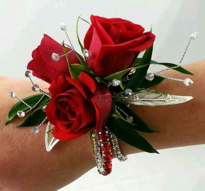 Combinaciones de colores en rojo y dorado. - 3