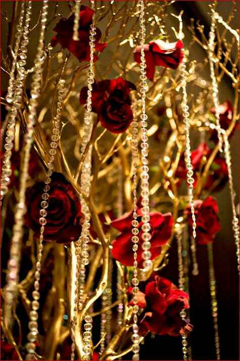 Combinaciones de colores en rojo y dorado. - 9