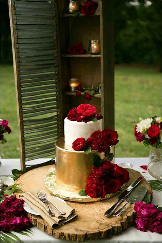Combinaciones de colores en rojo y dorado. - 14