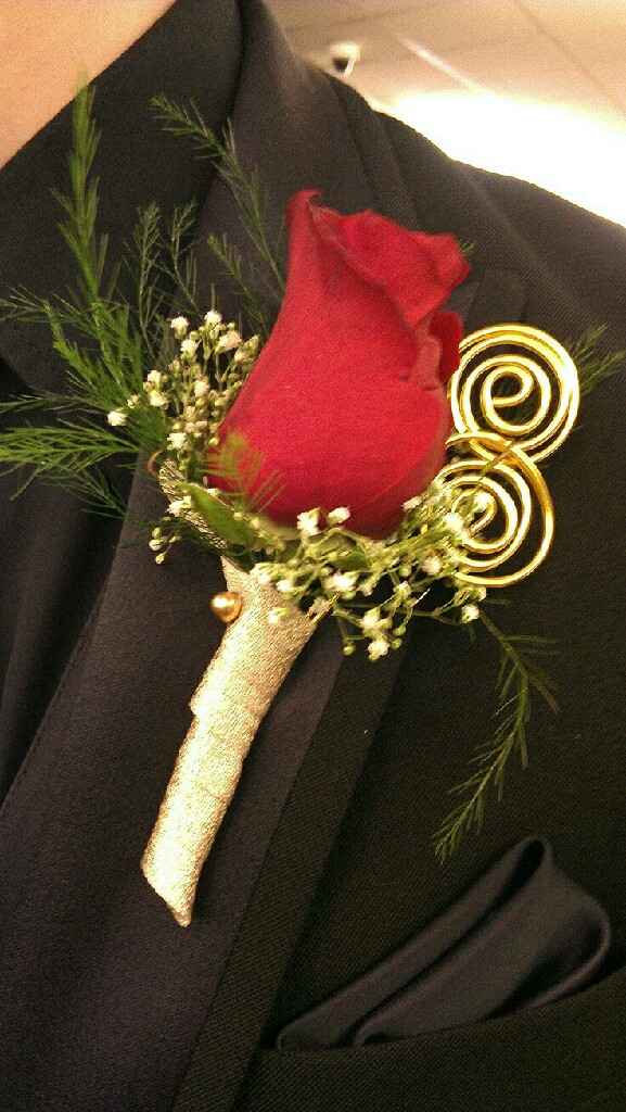 Combinaciones de colores en rojo y dorado. - 23