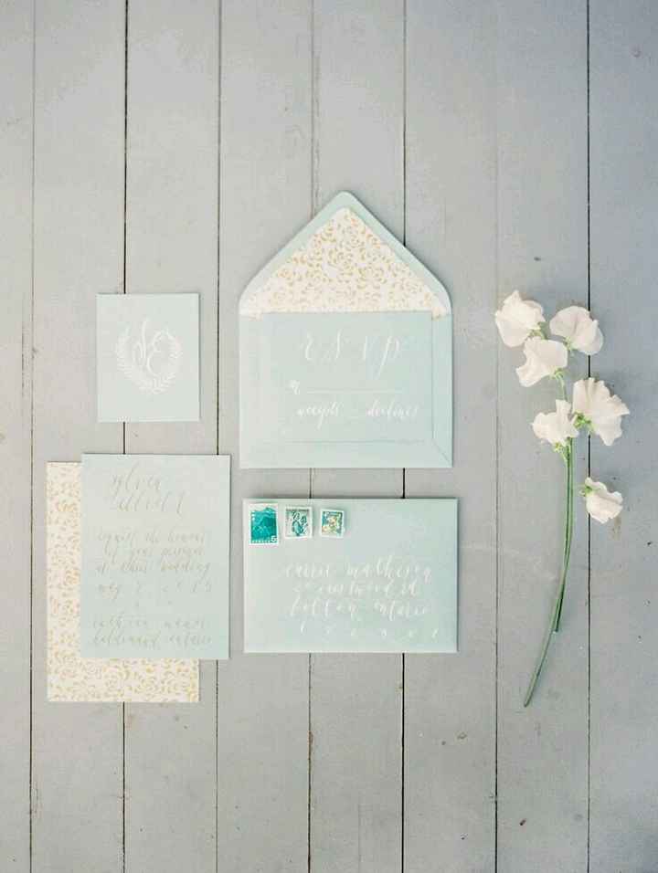 Combinaciones de colores en "blanco" y "celeste pastel" - 26