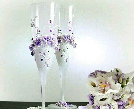 Decoración de copas en morado - 32