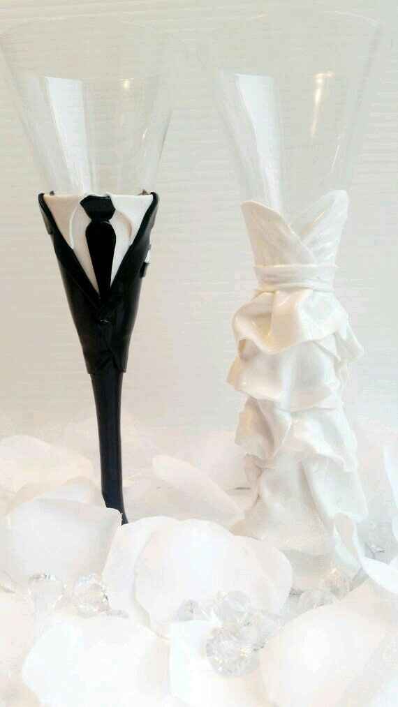 Decoración de copas en blanco y negro - 25