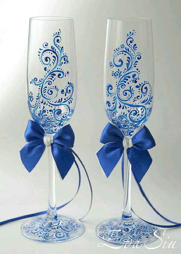 Copas decoradas en azul - 8
