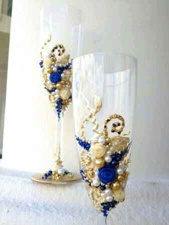 Copas decoradas en azul - 13