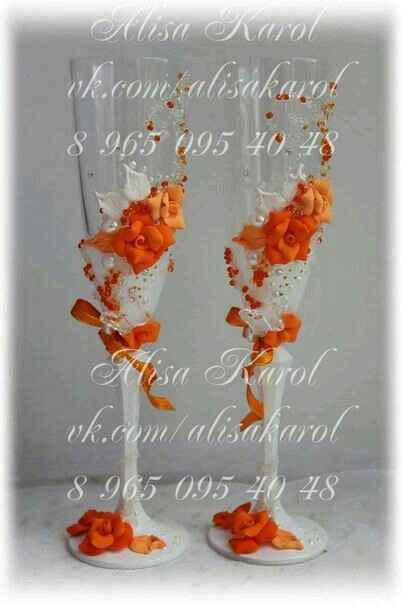 Con decoradas en naranja - 22