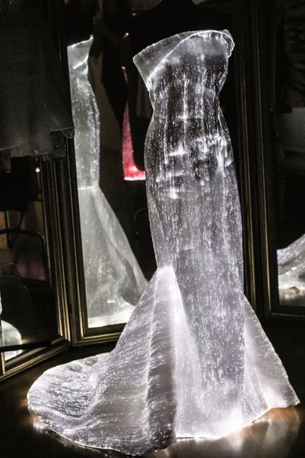 y finalmente el vestido de novia