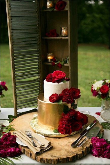 Combinaciones de colores en rojo y dorado. - 14