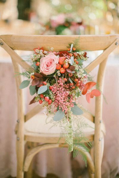 Combinaciones de colores entre rose gold y greenery - 25