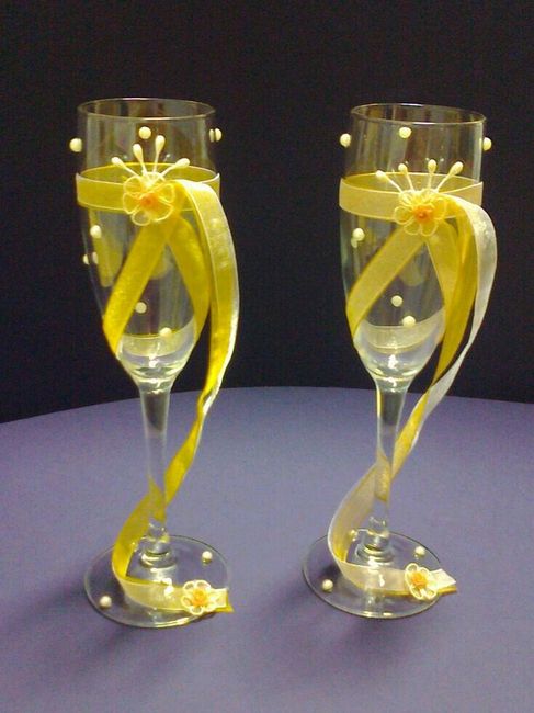 Copas decoradas en amarillo - 24