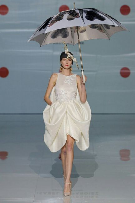  La colección Isabel Zapardiez 2018, para novias de inspiración oriental. - 16