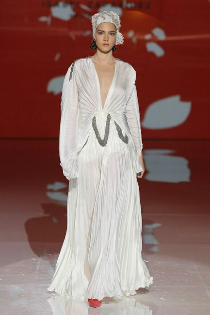  La colección Isabel Zapardiez 2018, para novias de inspiración oriental. - 21