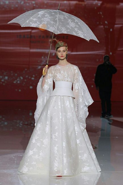  La colección Isabel Zapardiez 2018, para novias de inspiración oriental. - 26