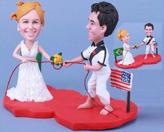  Cake toppers de parejas internacionales - 11