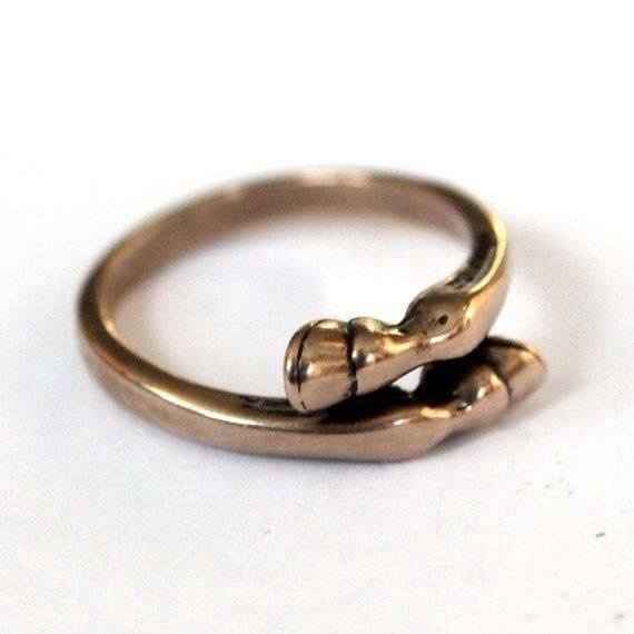 Catálogo de anillos de compromiso de Bodas.com - 1