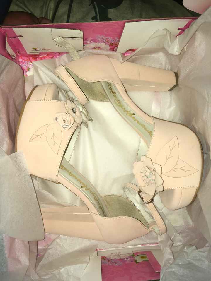 Por fin mis zapatillas y mi ramo ! - 8