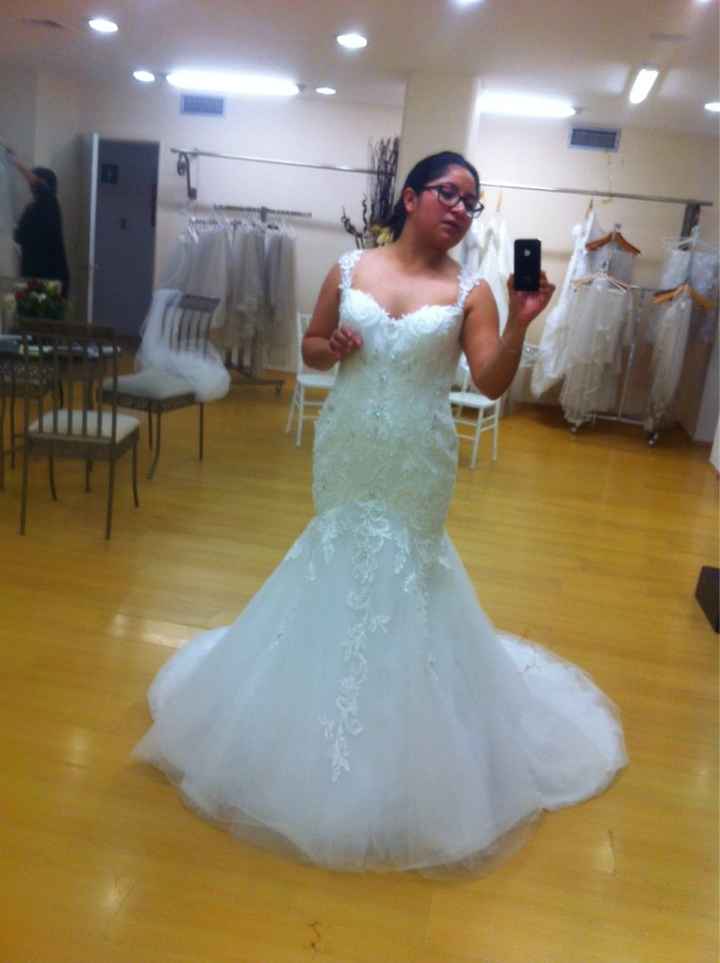  Chicas muestren una foto cuando encontraron su vestido de novia 👰🏻😍❤️ - 1
