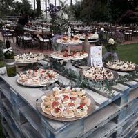 Mesa de postres o de carnes frías - 1