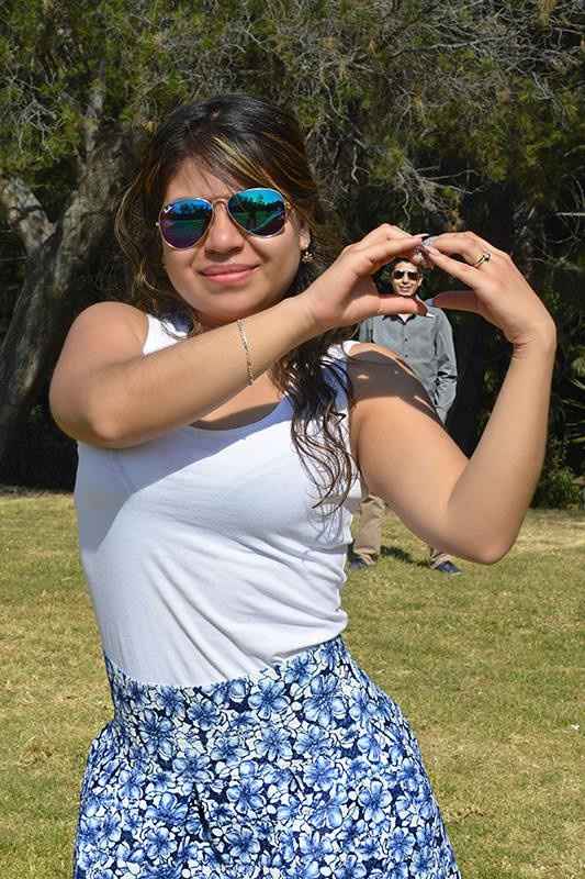 Mi bb dentro de mi manita