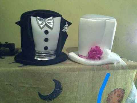 Nuestros sombreritos de mr & mrs - 3