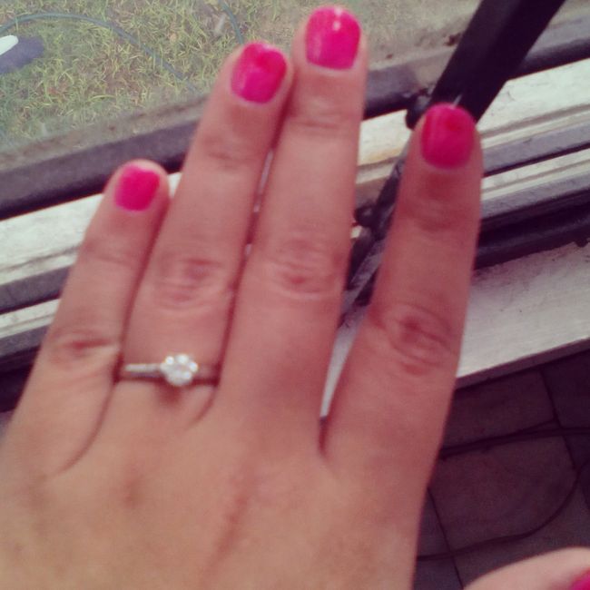 :( les queria enseñar mi anillo... pero ...  - 1