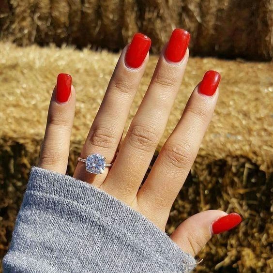 Uñas rojas para recibir el anillo 💅🔴 2