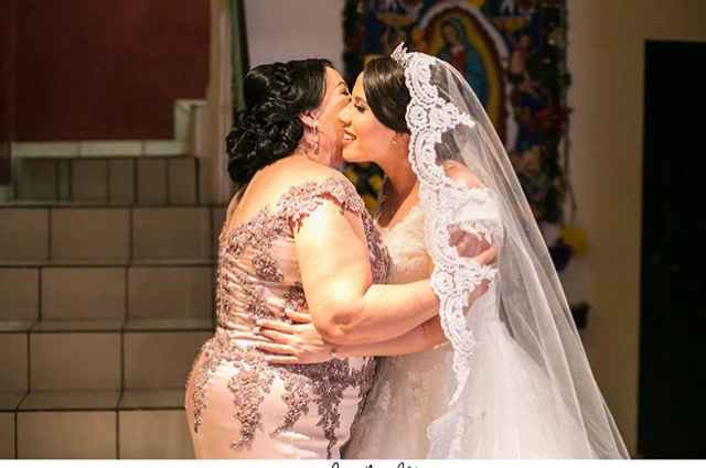  Como se acomoda la mantilla? Como debe ir? - 2