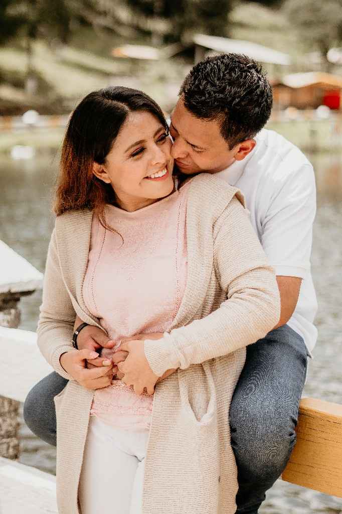 Reto con regalo: Sube una foto con tu pareja🎁 - 1