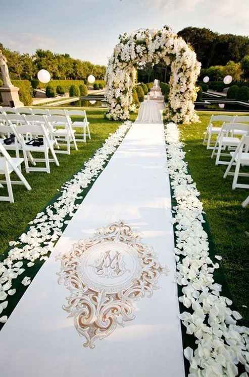  Altar de novios en blanco - 5