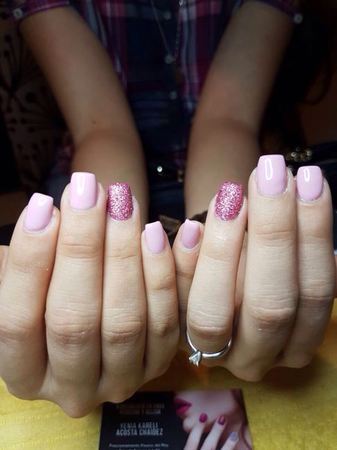 Consejo de uñas para la boda - 1