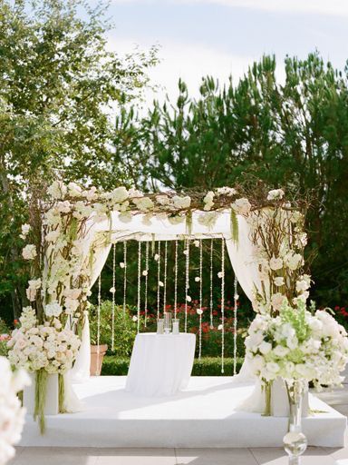 Altar de novios en blanco - 8