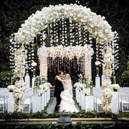  Altar de novios en blanco - 9