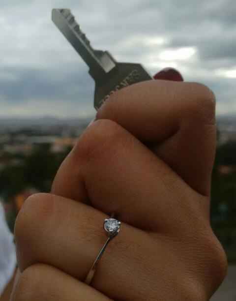 Nuestros hermosos anillos de compromiso !!! - 1