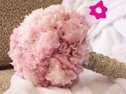 ramo peonias