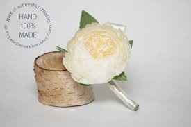 boutonniere peonia