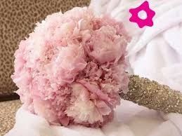 ramo peonias