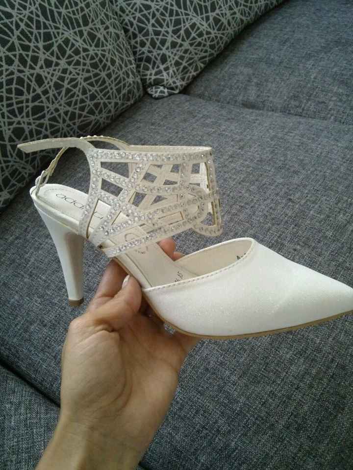 Fiuf x fin encontre zapatos - 2