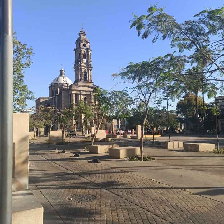 Quién conoce alguna iglesia para casarse en domingo? - 1