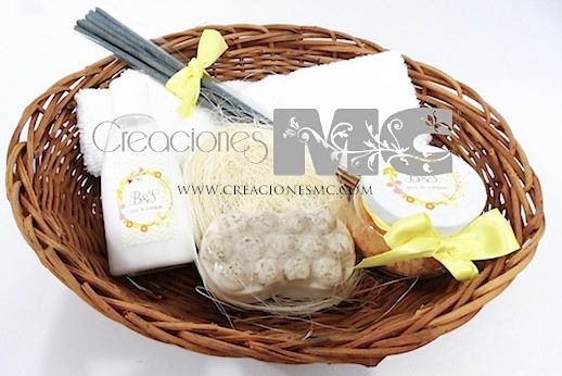 Mesa de suvenirs - 1