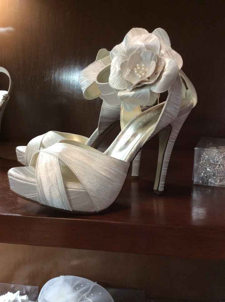 Zapatilla blanca
