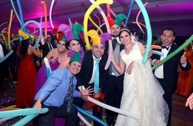 Y tu seguiras con esas canciones??? oh te gustaría mejor no tomarlas en cuenta????