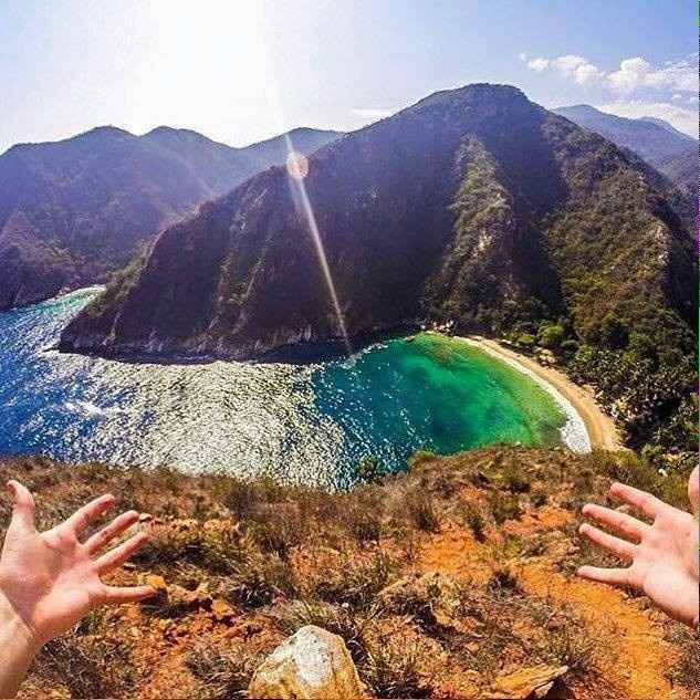 Playa Punta Tuja, Estado Aragua - Venezuela