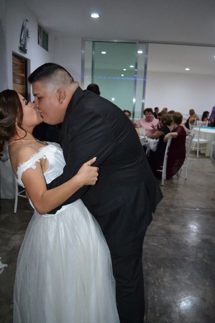 Bailando y robándome un beso 