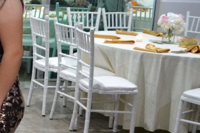 Una de la mesa jiji