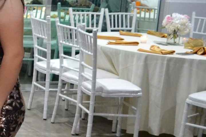 Una de la mesa jiji
