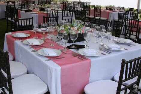 Montaje de mesas💜 - 16