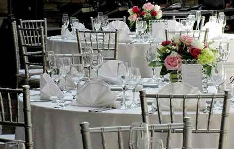 Montaje de mesas💜 - 23