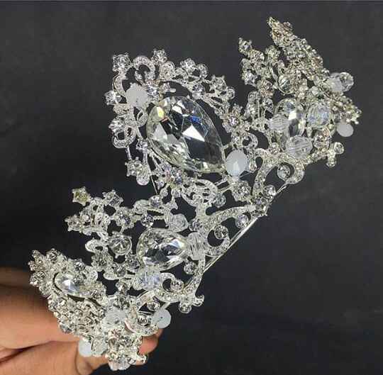 Coronas, tocados y diademas❤ - 10